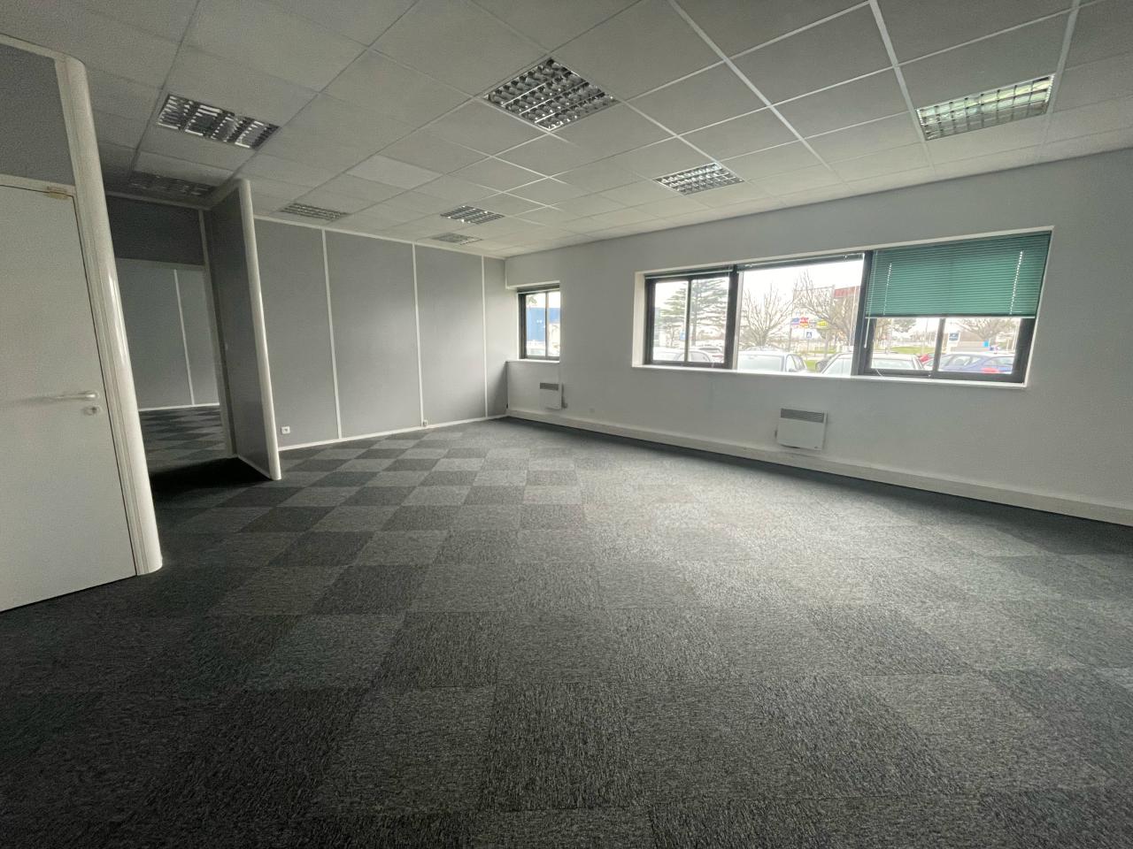 Bureau Bouguenais 82m² Location bureau Bouguenais Loire-Atlantique OLBUR2427690 5